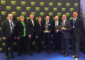 El equipo de Textechno recibe el premio LEC 2016 entregado en París