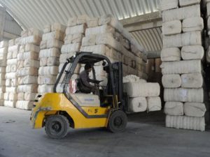 Depósito de fardos de algodón en China