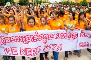 Trabajadoras del sector textil y confecciones de Camboya y sus reiteradas protestas pidiendo condiciones de trabajo dignas