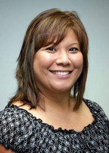 Lily Hunter, gerente de productos textiles y consumibles de Roland DGA